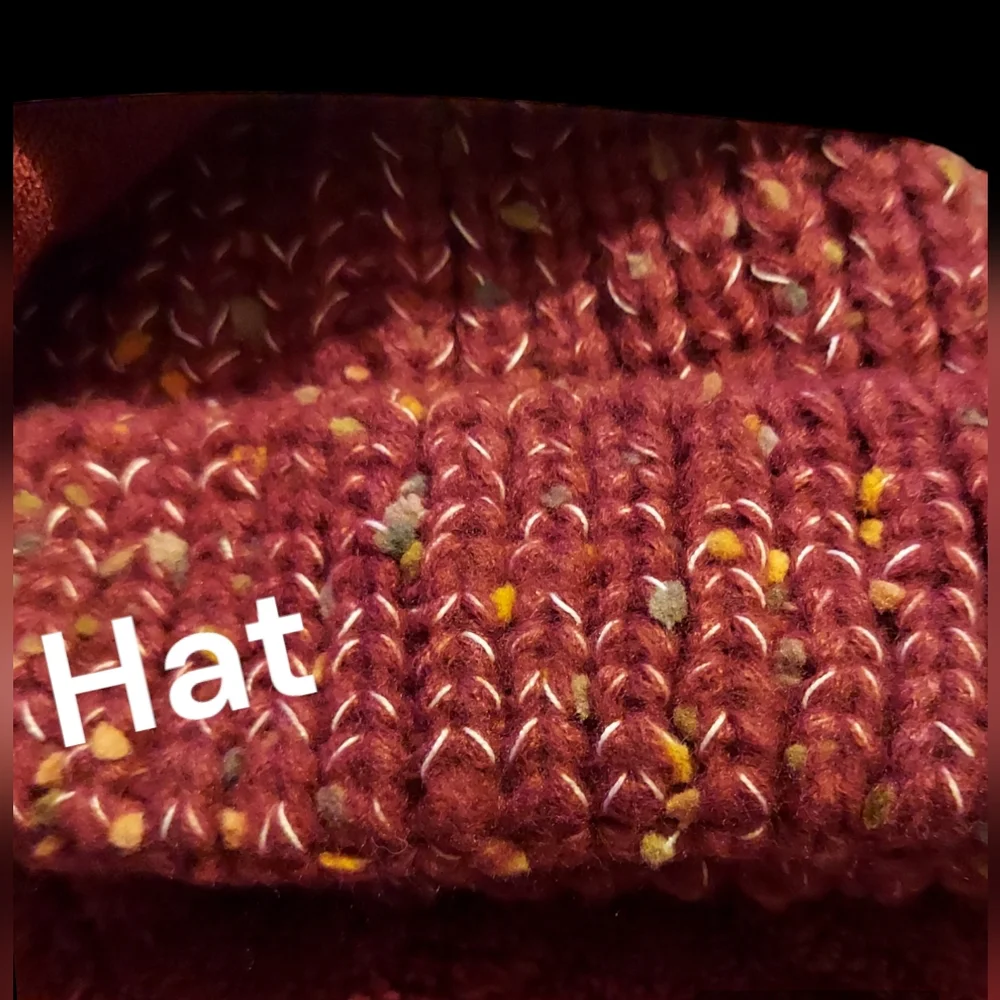 Falls Creek 3 Piece Knit Gift Set/Scarf, Hat, Mittens Burgundy NWT - Picture 3 of 4